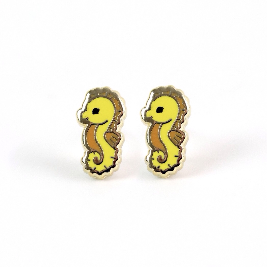 LUXCUPS CREATIVE-SEAHORSE EARRINGS