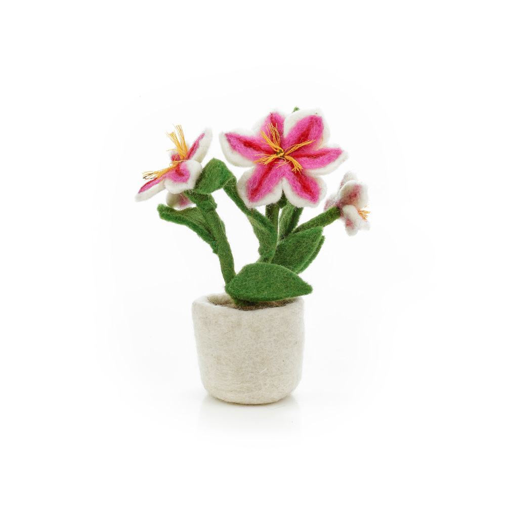 Felt so good – Handmade Felt Luscious Lily Pot Decoration