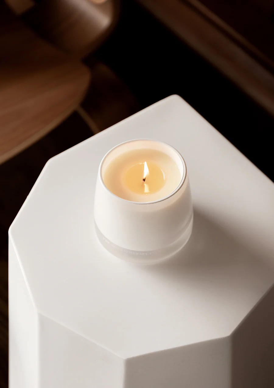 therapy – Uplift Sweet Lime & Mandarin Scented Candle