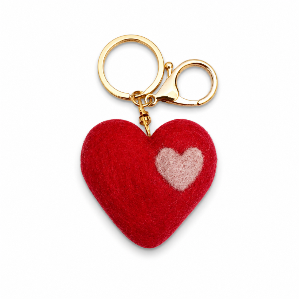 Home Dweller-Felt Heart Keychain – Red