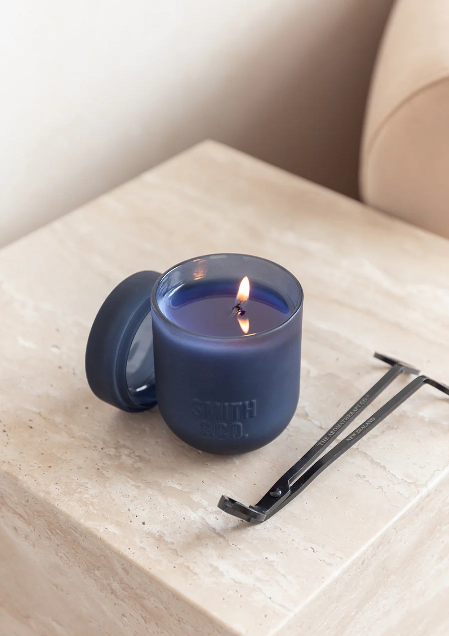 Smith&Co. Smoked Suede & Bergamot Scented Candle 250g